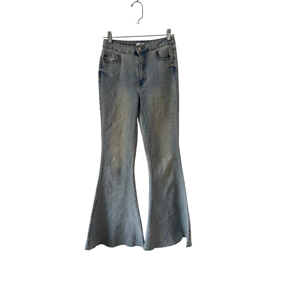 Forever 21 Size 26 High Rise Flare Light Wash Jeans